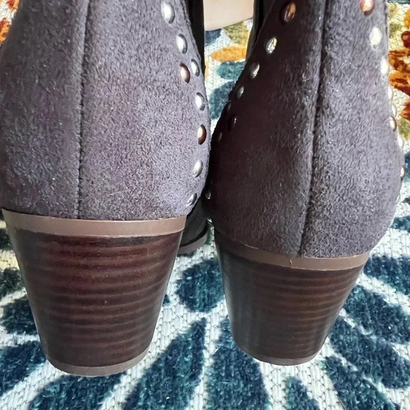 Oasis Society Phoenix Boots Size 10 Brown‎ Studded Heeled NWOT Faux Suede - Picture 8 of 11